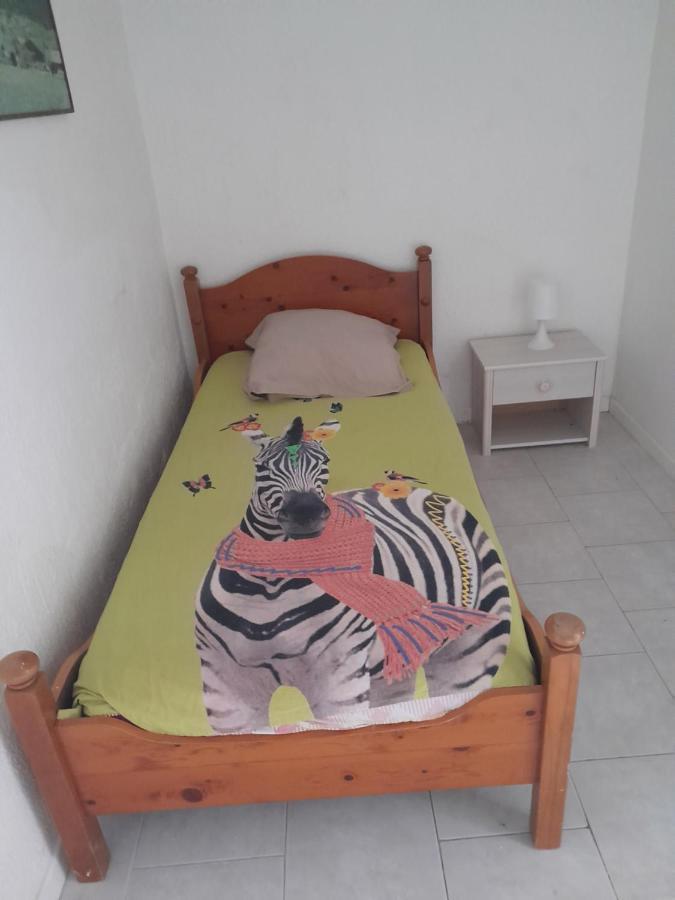 נים Auberge Des Garrigues מראה חיצוני תמונה