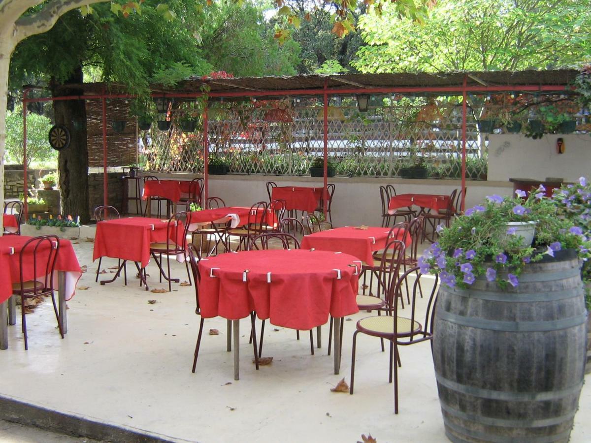 נים Auberge Des Garrigues מראה חיצוני תמונה